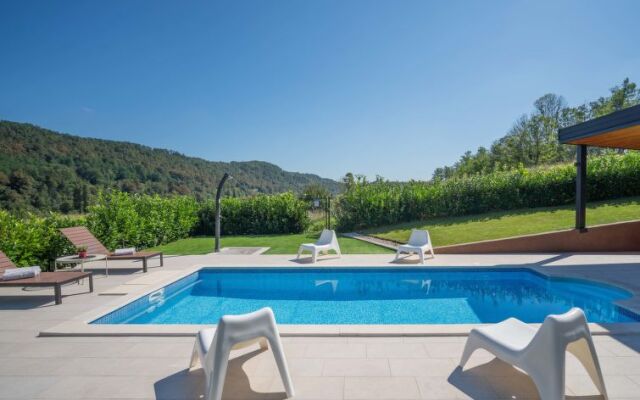 Holiday Home Mia