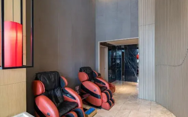 Xuzhou Yunlong Wanda Plaza Langbo Hotel