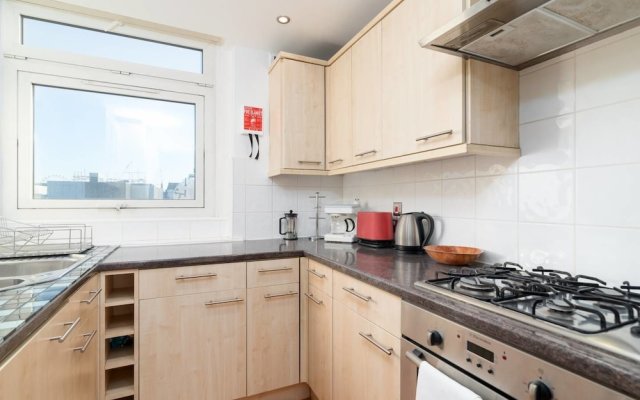 Perfect Central Location for 4 People in London