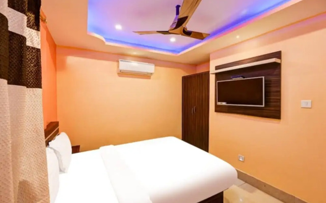 Goroomgo Sakya Inn Puri