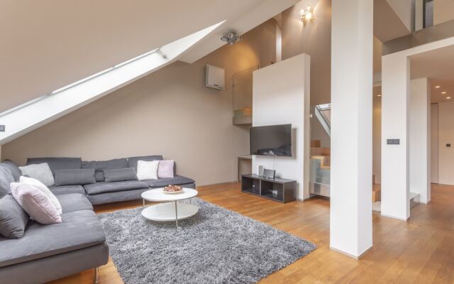 Luxury Central Duplex with terrace