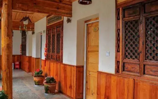 Yiyangxuan Hostel