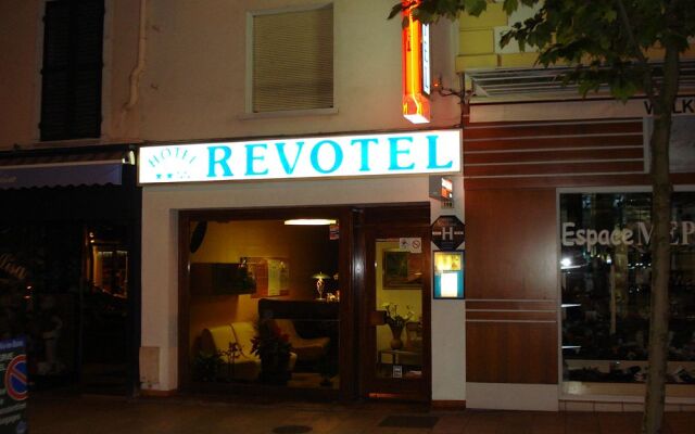 Revotel