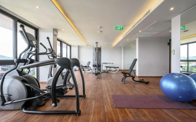 Tour De Phuket Hotel