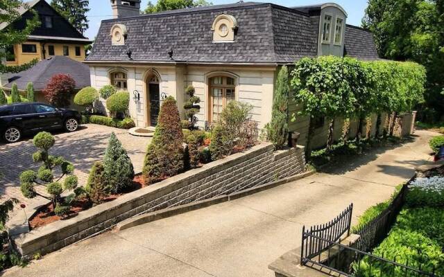 Hamilton Guest House by Elevate Rooms