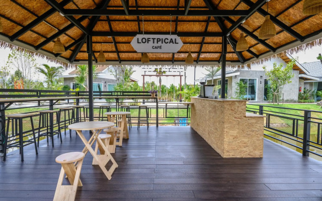Loftpical Resort