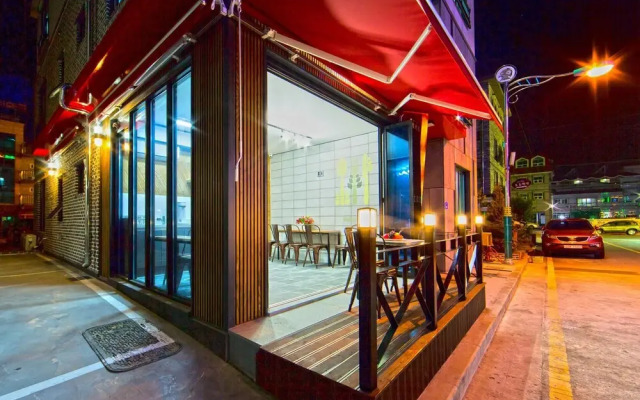 Daecheon Bohemian Pension