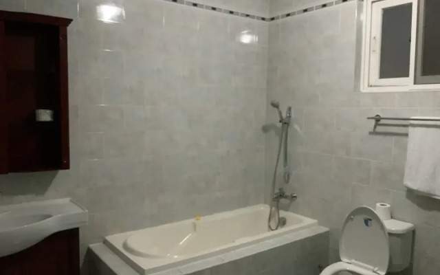 Charming 3-bed Apartment Airport Residential Accra