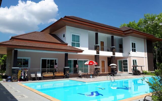 Pool House Lanska
