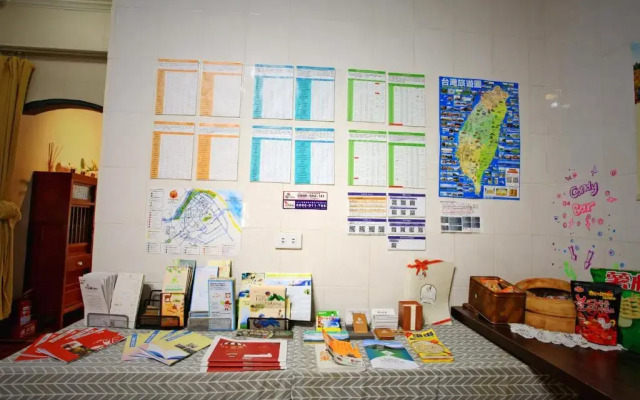 Navel Orange Hostel