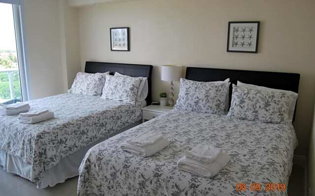 Ocean Reserve Piso 7 STR-310