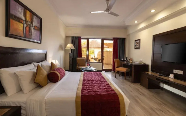 The Competent Palace Hotel