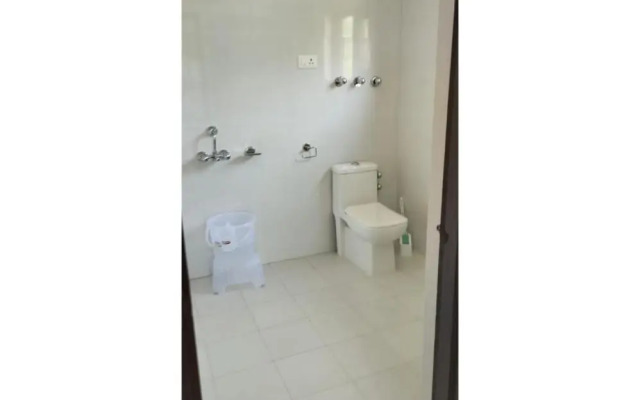 Zebrina Guest House