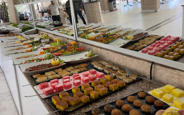Kleopatra Sunli̇ght Hotel