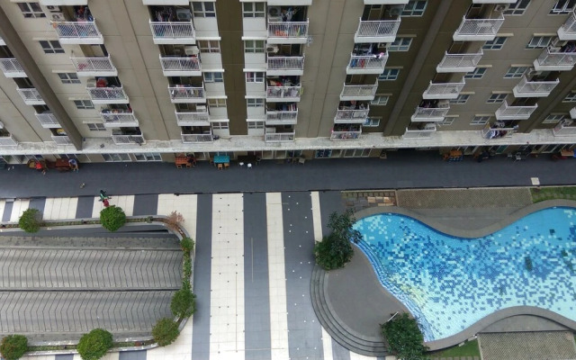 Strategic Studio Apartment at Casablanca East