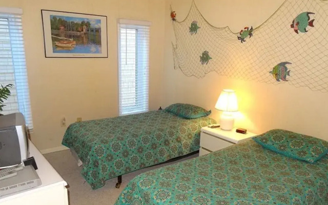 Ocean Sunrise 201 2 Br condo by RedAwning