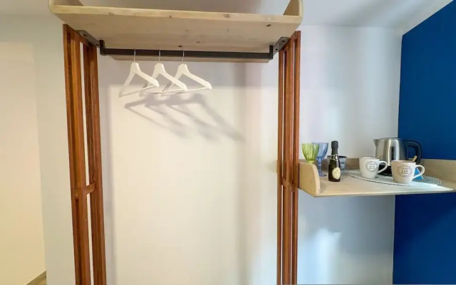 Ca de la Corona - Ipnosi by Ca-sa Check