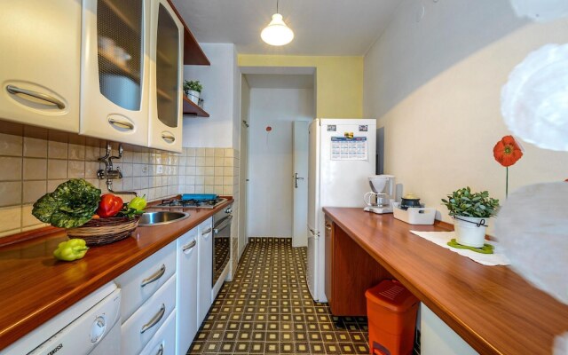 Amazing Apartment in Dubrovnik With Wifi and 2 Bedrooms