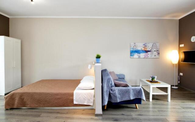 Maria's modern studio 5min from beach