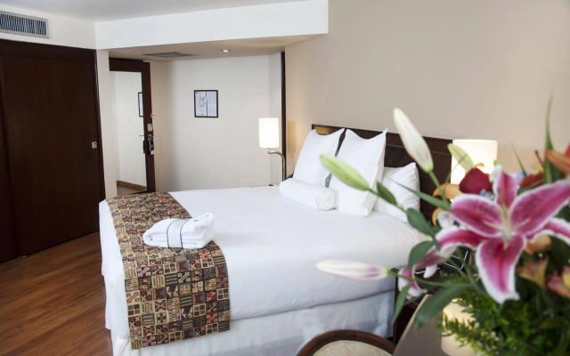 Hotel Estelar Miraflores