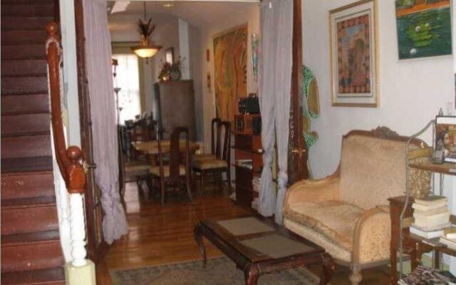 Harlem Landmark Bed And Breakfast Annex