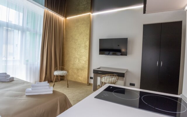 Golden Apartments