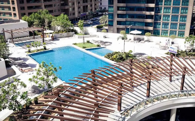 LUX Holiday Home - Silverene Towers 1
