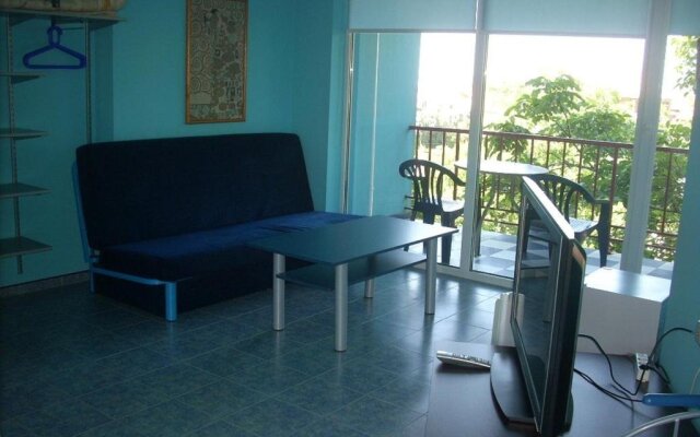 The Colourful Mansion Hotel