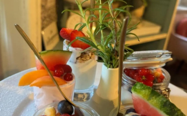 Weiherhof - sleep, eat & smile