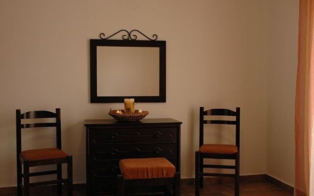 Alma Apartments