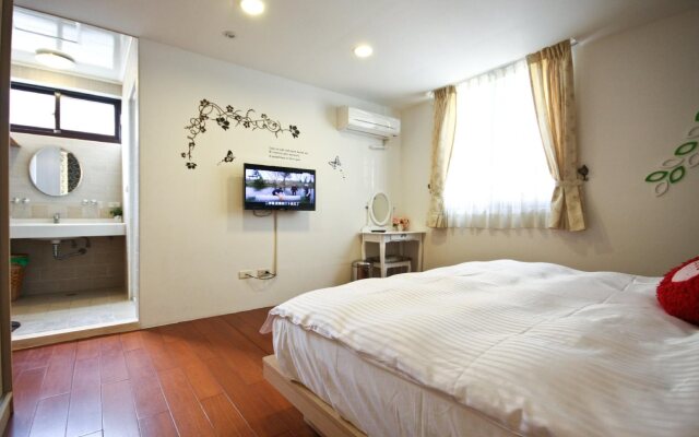 VV House