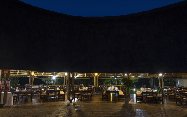 A'Zambezi River Lodge