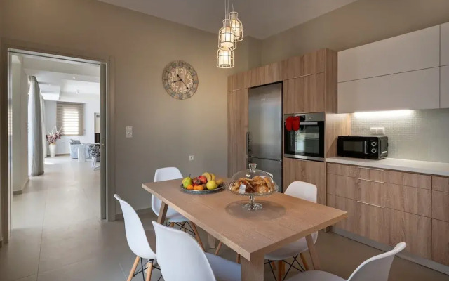 Modern Villa in Mariou With Private Pool