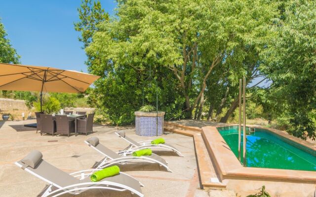 Son Paparra in Inca With 2 Bedrooms and 2 Bathrooms