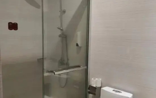 Elan Hotel(Pingyang Railway Station,Yintai City)