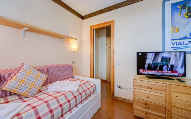 Abeti A3-14 few min From ski