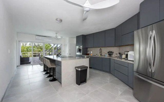 Trident Estate 6 Bedroom Estate