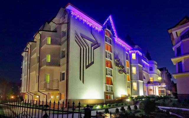 Курортный отель "Виктор "