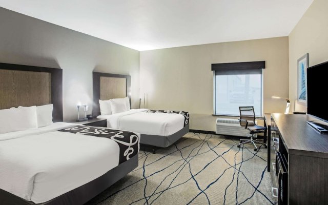 La Quinta Inn & Suites by Wyndham Ponca City