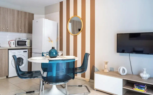 Gitane 1-Br Apt & Balcony in Larnaca