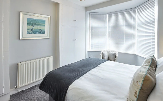 Host Stay Cobblestones