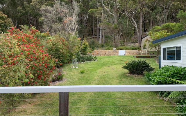 Unwind at Hyams Beach 4pm Check Out Sundays