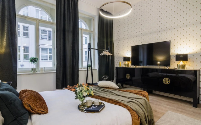 Royal APTs Prague by Michal&Friends