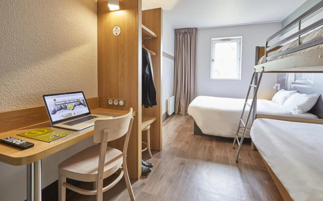 B&B HOTEL AIX EN PROVENCE Pont de l'Arc