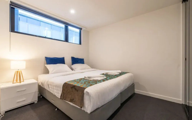 Bourke 2BR1BA Apt close to Chinatown centre