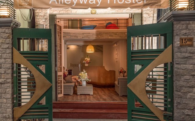 Alleyway Hostel - Adults Only