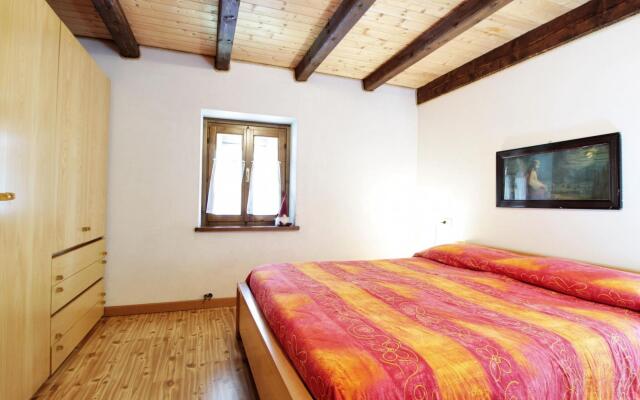 Wooden chalet in Pieve Tesino with garden