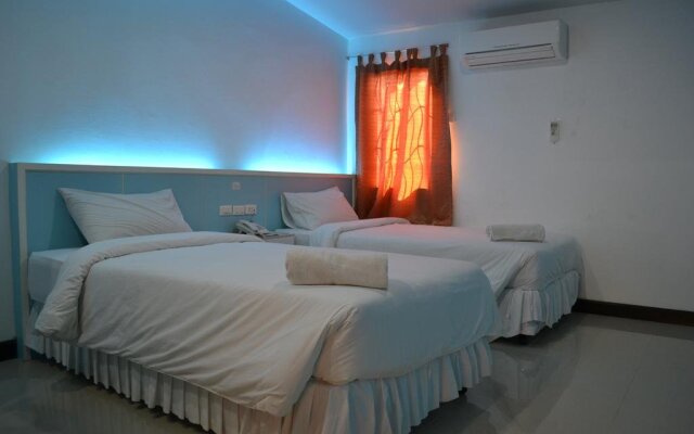 Romantic Hotel