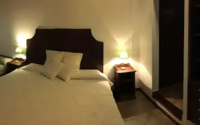 Beautiful House 2 to 9 People
