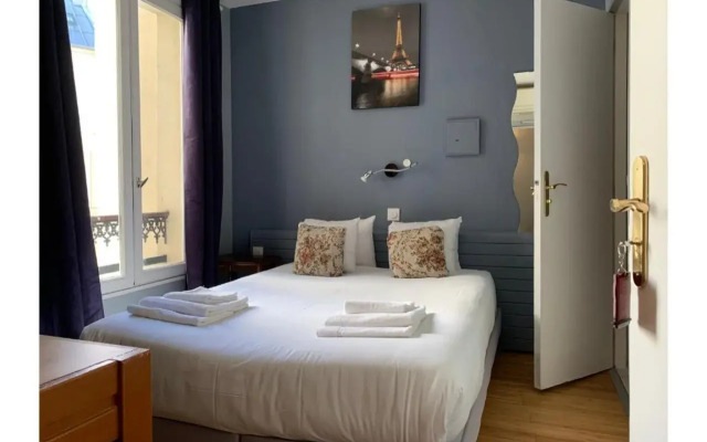 Hotel Apollo Opera